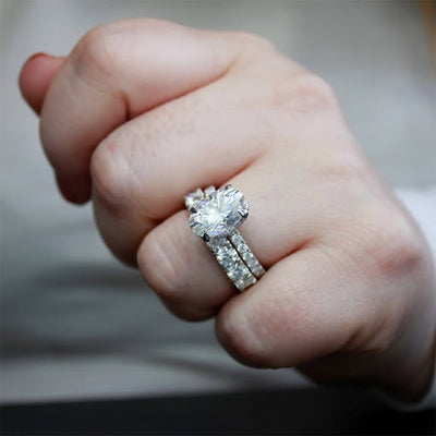 What Should You Consider Before Buying a Moissanite Engagement Ring?